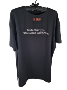 Camiseta "La vida es muy corta..."