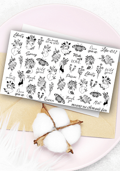 Pegatinas para uñas en fondo claro 1